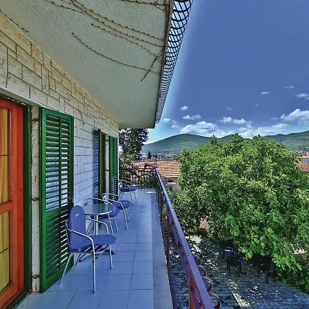 2 Bedroom Gorgeous In *