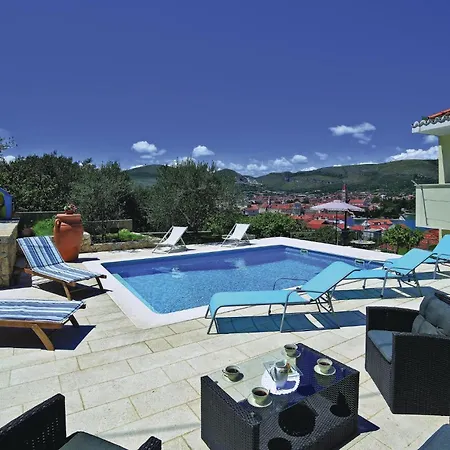 2 Bedroom Gorgeous In * Trogir