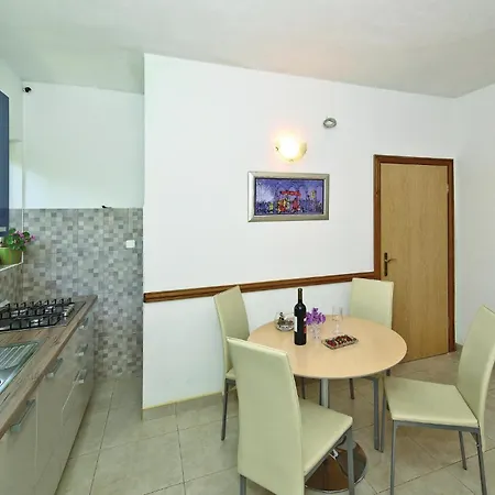 With Sea View 06 Appartement