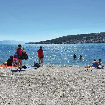 Appartement With Sea View 06 Trogir